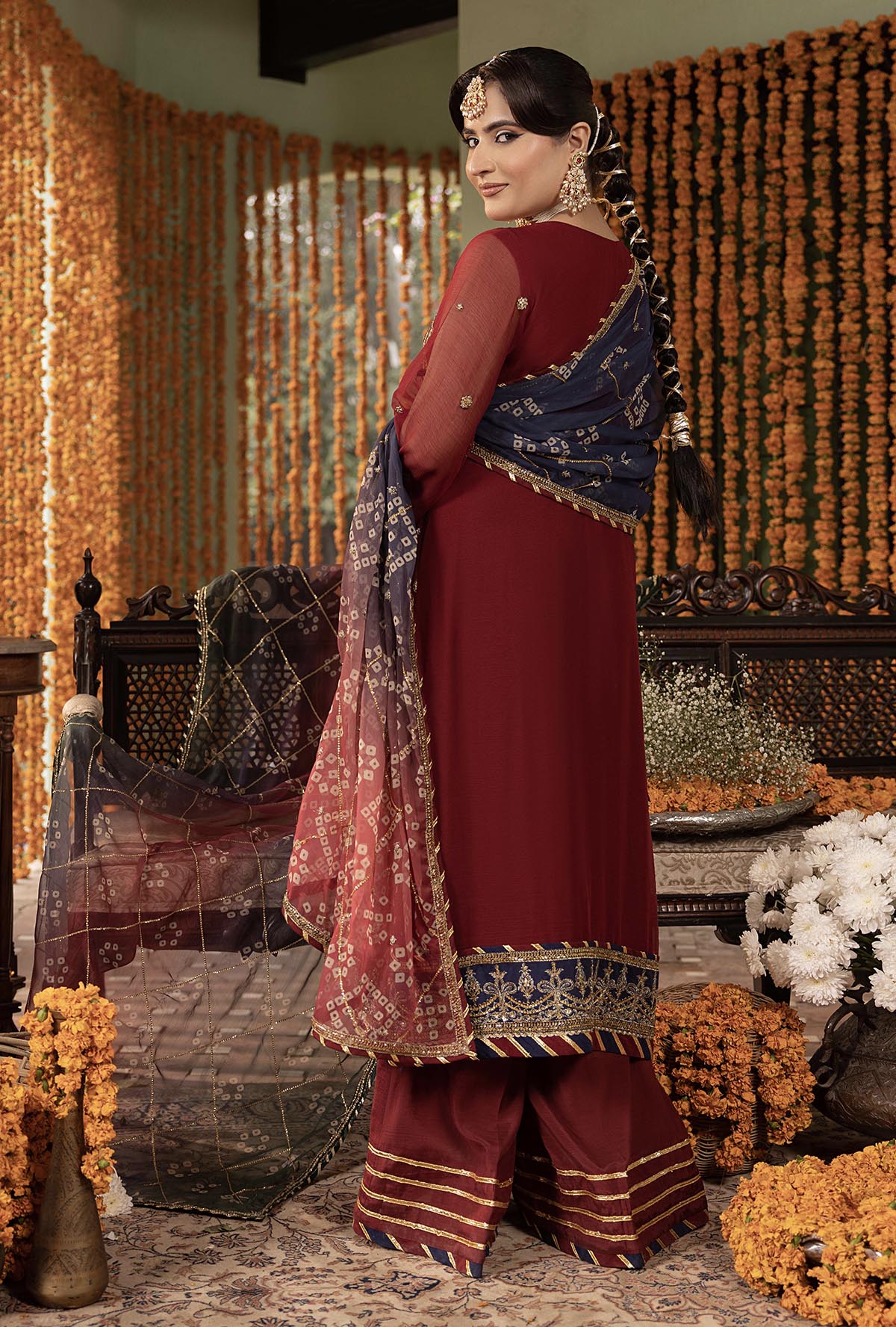 Rang-e-Mehfil by Adnan's Libas - Laila