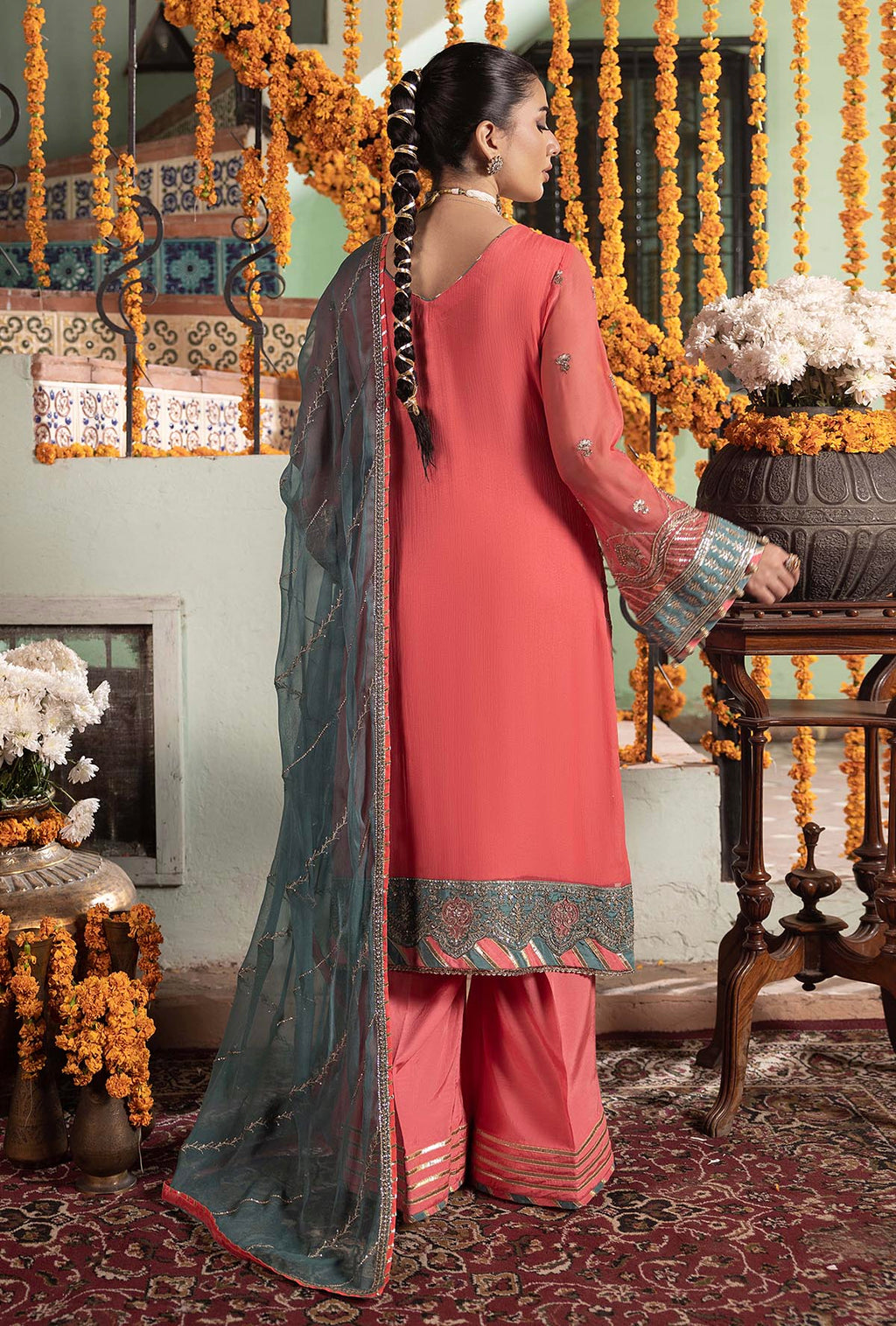 Rang-e-Mehfil by Adnan's Libas - Design 1