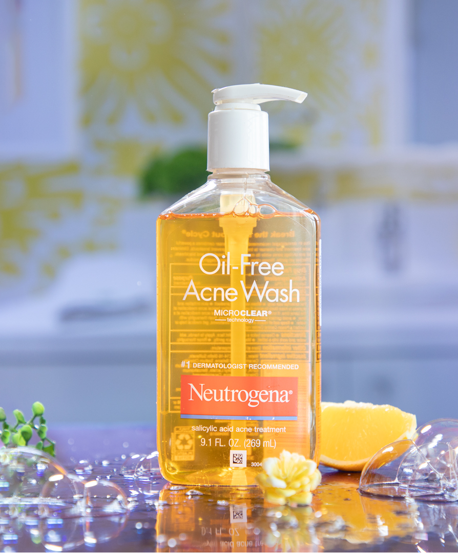Neutrogena Oil-Free Acne Wash 269ml