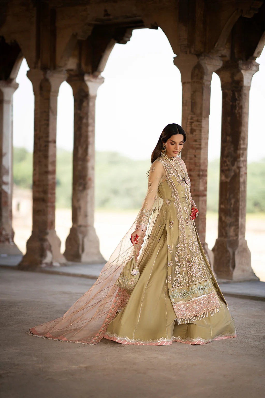 AJR couture - Zyva
