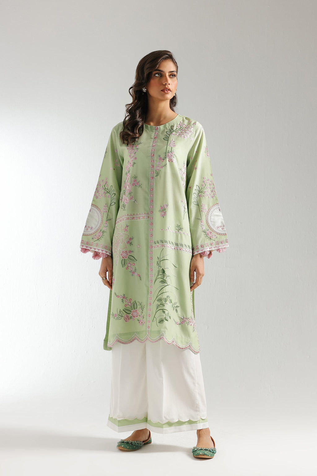 ETHNC inspired Embroidered Suit 02