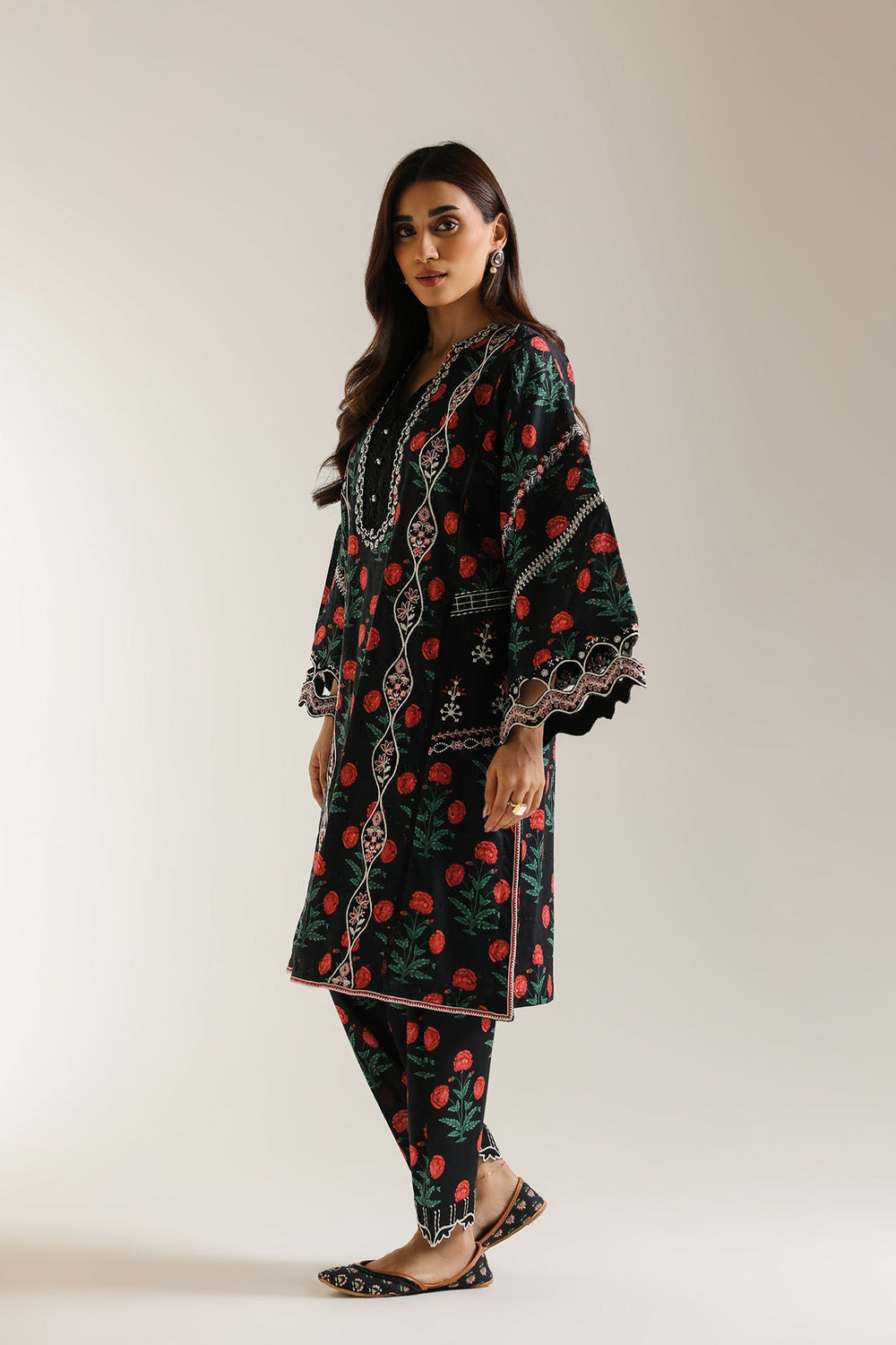 ETHNC inspired Embroidered Suit 03