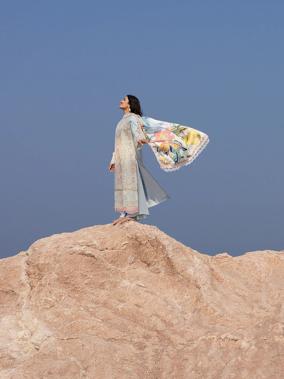 Sirene by Mahnur - Luna