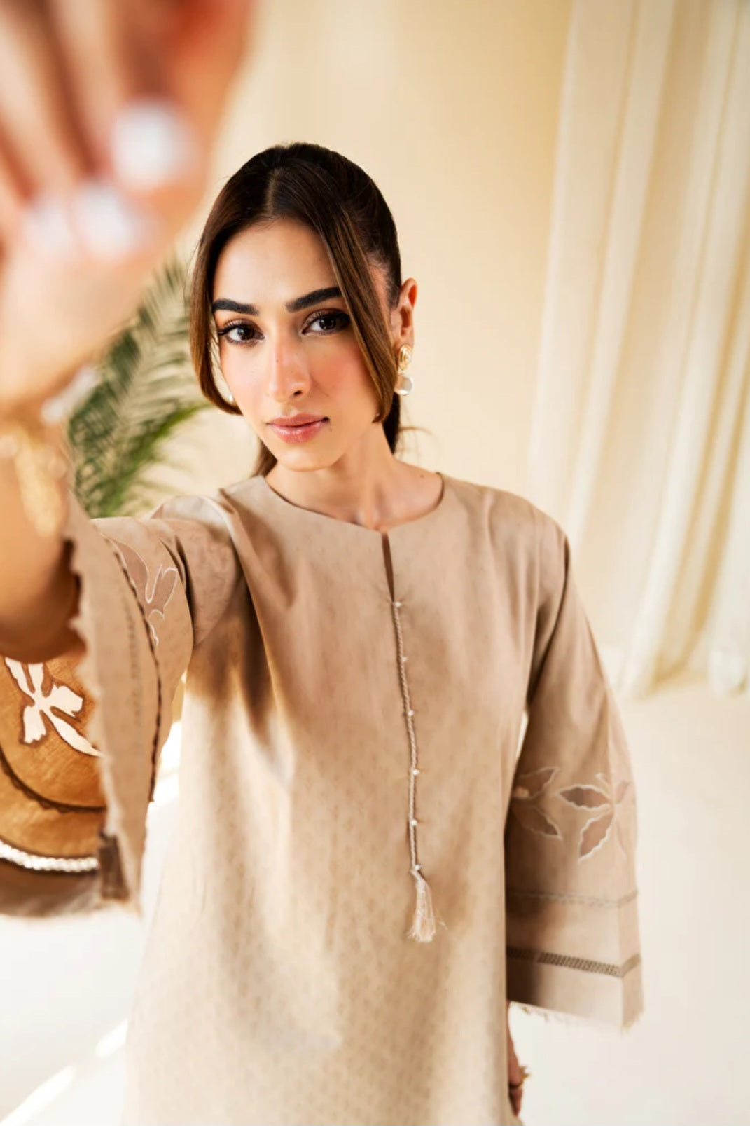 Hania Amir x Meri Zindagi Hai Tu - Subtle shift