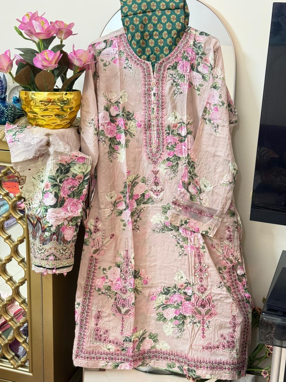 ETHNC inspired Embroidered Suit 08