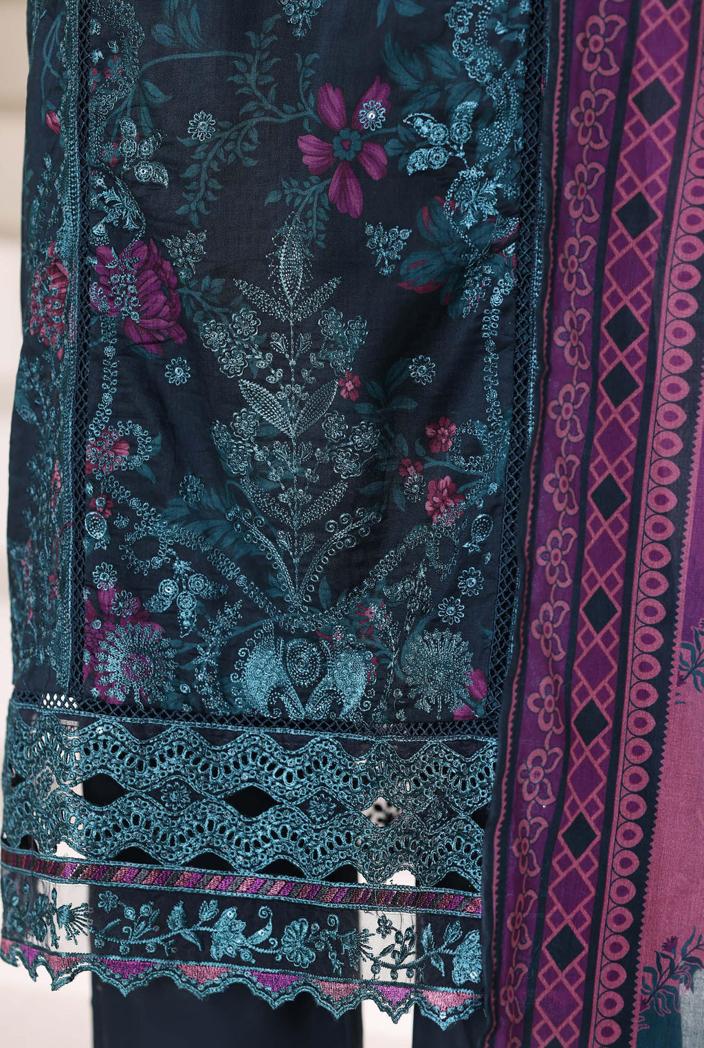Sadabahar Signature Festive Collection (stitched) - Royal Twilight