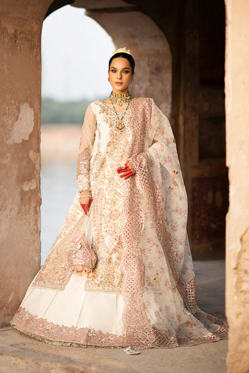AJR couture - Dove